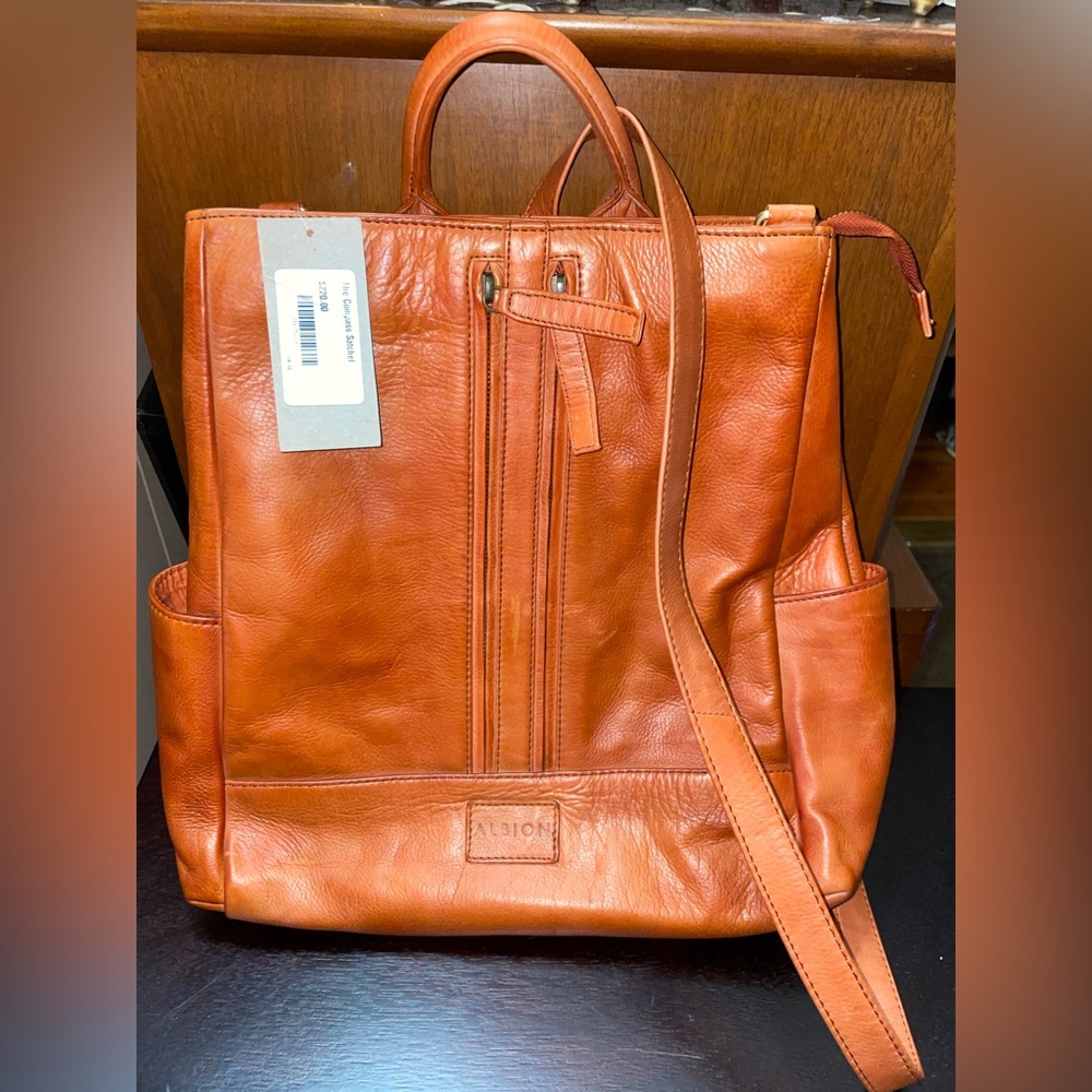 New: Albion Leather Compass Backpack w/free matching Crossbody Wallet/clutch